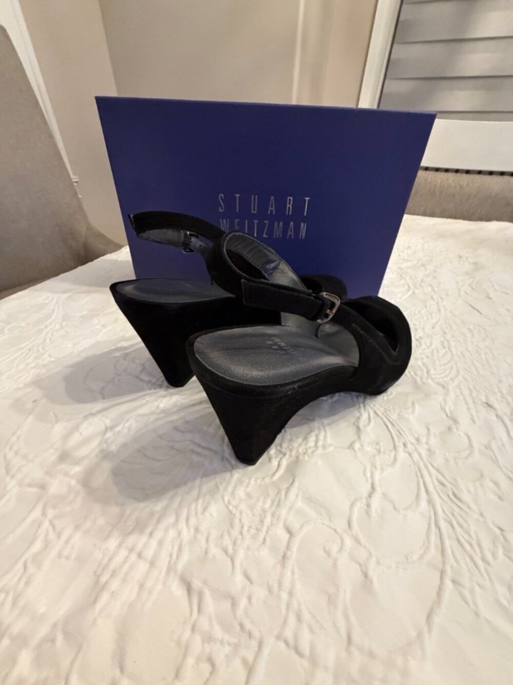 STUART WEITZMAN PEAKOSLING WEDGES BLACK SUEDE - Picture 4 of 8